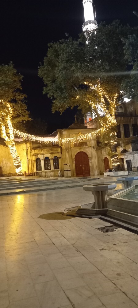 Tek başına gece Eyüp Sultan’dan Eminönü’ne yürümek tehlikeli mi, cesaret eder miydiniz?