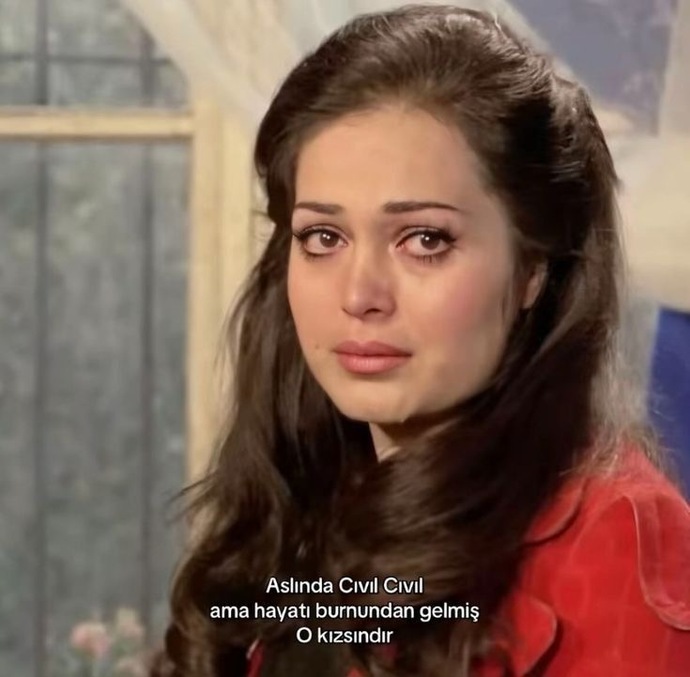 Aslında neşeli olduğunuz hâlde Hayat hiç burnunuzdan geldi mi?