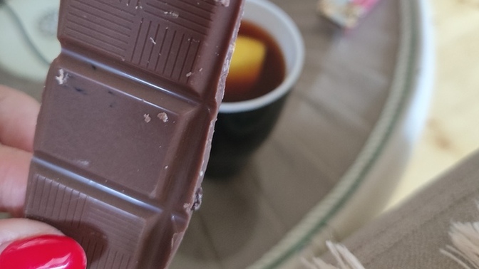 Bana her gün bu çikolatadan alacak sevgiliyi nereden bula bilirim?🤭🤭?