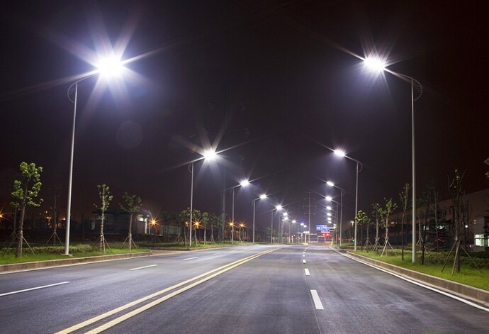 Yaşadığınız yer de Sokak gece lambaları Beyaz a geçti mi beyaz a geçilmeli mi sizce?