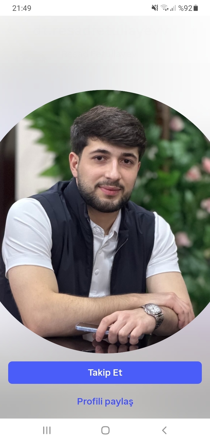 Hangisiyle sevgili olmalıyım sizce?
