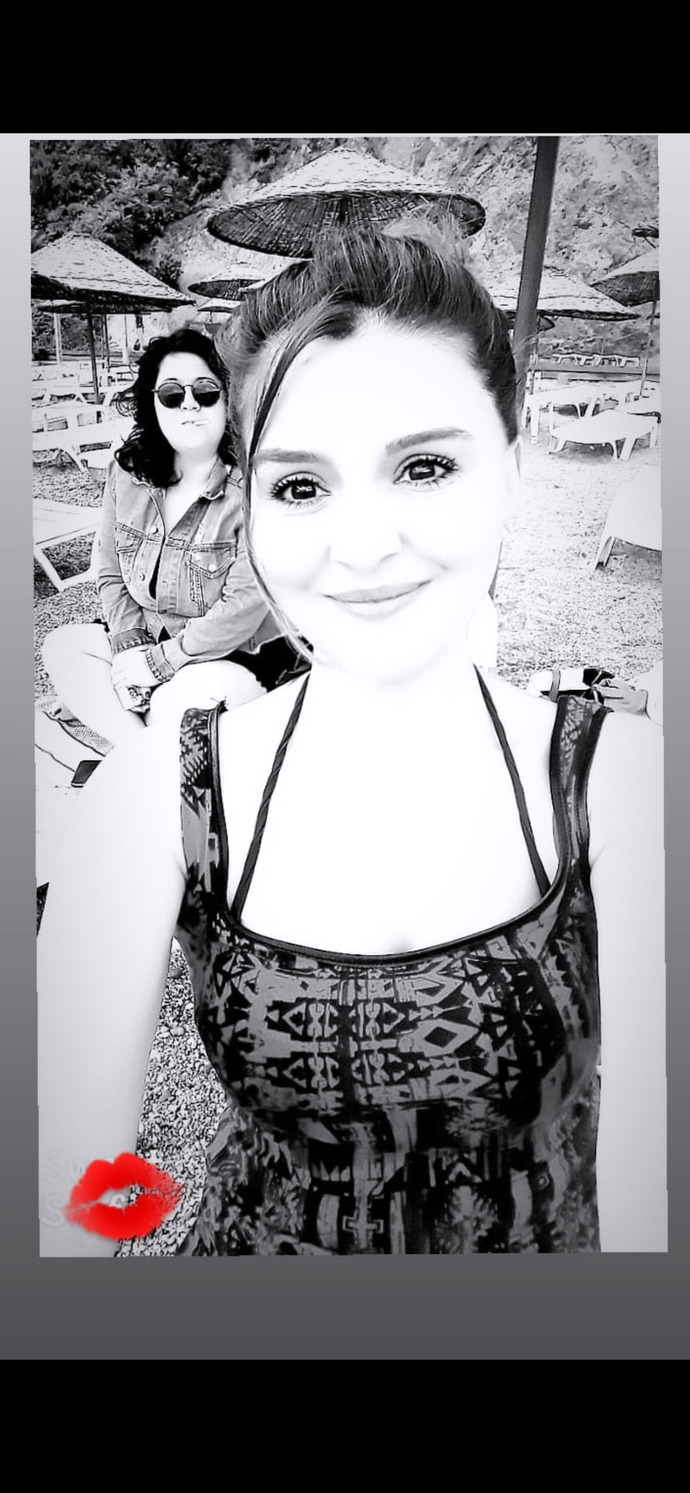 Nostalji.. fotolara bakmak falan sever misin?