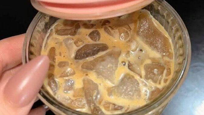 Bugün 2 litre kahve içmişim, sizce çok mu?