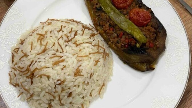 En iyi karnıyarık tarifinde patlıcan kızartma mı yoksa fırında pişirme mi daha lezzetli olur?