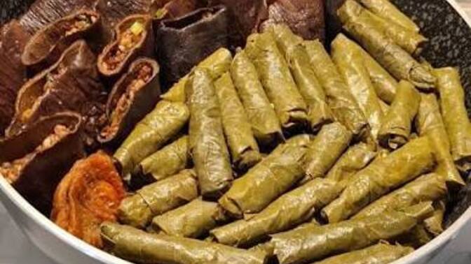 Yaprak sarma mı patlıcan dolması mı hangisini seversin?