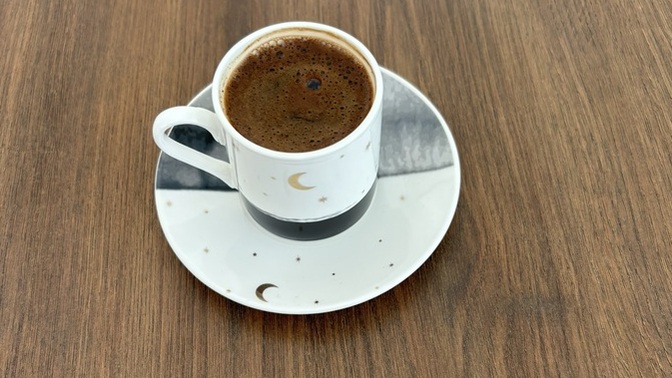 Siz de benim gibi Türk kahvesi sever misiniz, kahveler içildi mi orada?