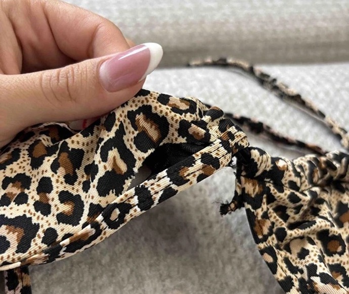 Leopar desenli bikini fazla mı iddialı sizce?