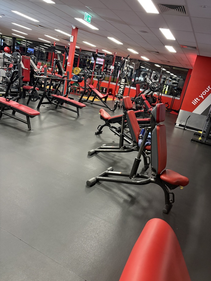 Spor salonunu kalabalık mı tercih edersiniz yoksa boş mu?