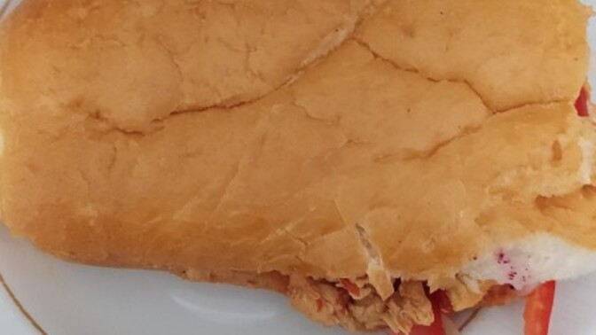 Tantuni yi samun ekmeği ile mi yoksa lavaş ekmeği ile mi tercih edersiniz?