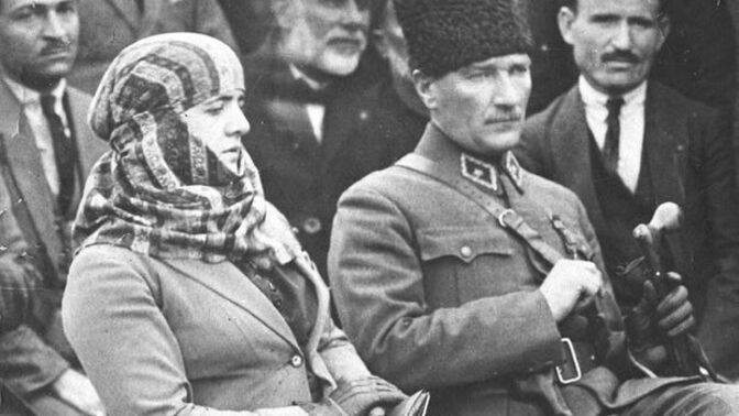 Atatürk, Latife hanımdan neden boşandı?