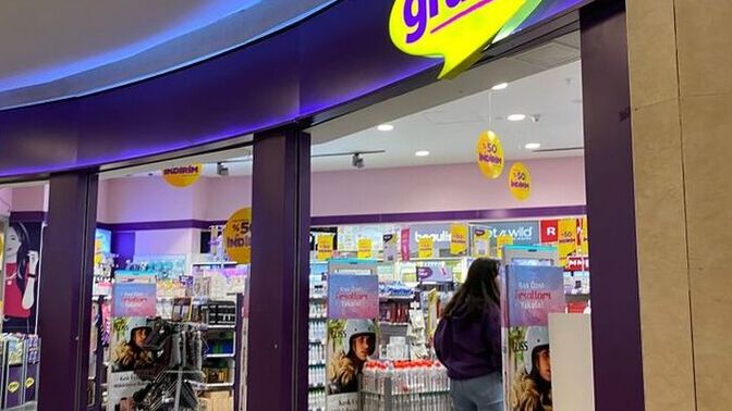 Gratiste neden kargolar geç geliyor sizce?