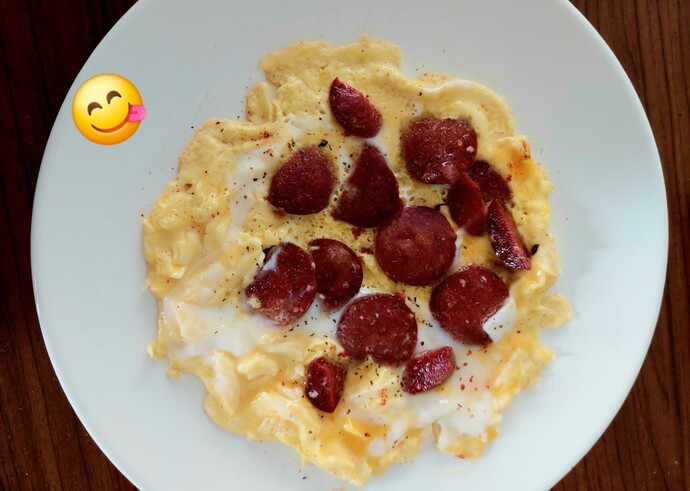 Sucuklu yumurta yiyen var mı🥚😏?