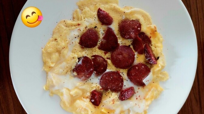 Sucuklu yumurta yiyen var mı🥚😏?