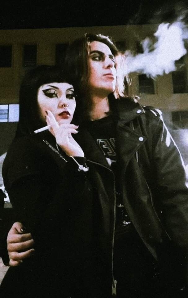 Metalci gitarist erkekler çok hoş değil mi?