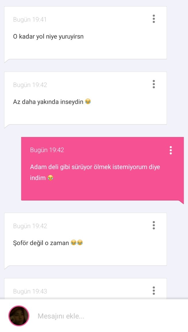 Olayları koşup anlattığınız biri var mı?