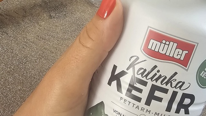 Sushi yanında kefir içilir mi arkdaşlar 🍣🥢🥛, yoksa zehirlenir miyim 🙄?
