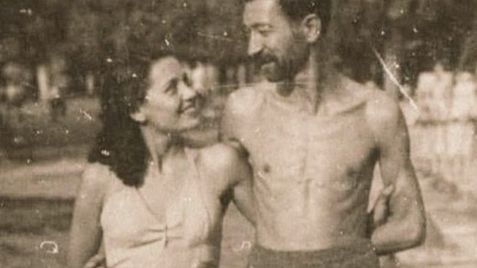 Anne ve babanizin genclik fotograflari var mi🥹🥹?