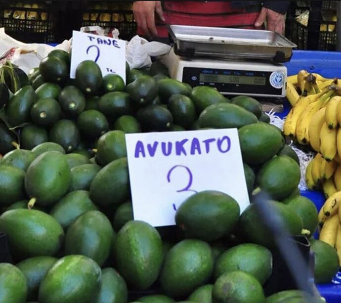 Kereviz mi avakado mu?