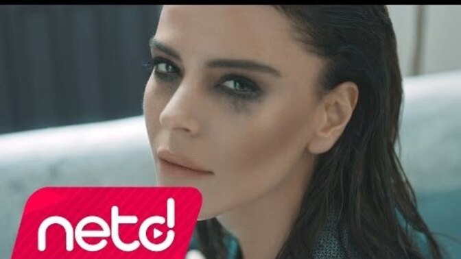 Sizce aşk masalları mutlu bitenleri mi anlatır, yoksa imkânsız kalanları mı? 📖✨?