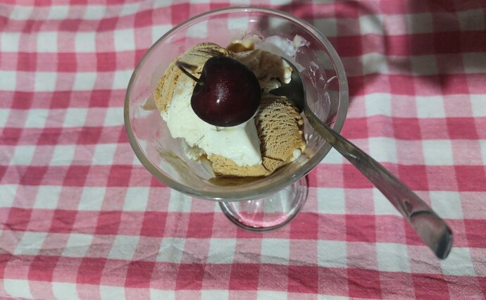 Dondurma yiyen var mı🍧?