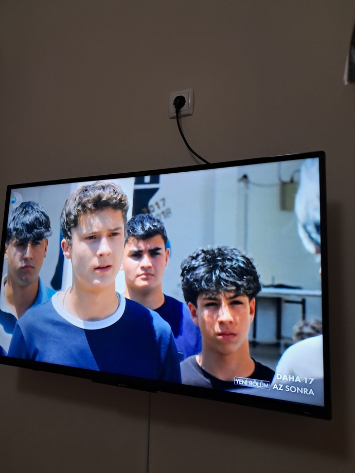 En son izlediğiniz dizi veya film neydi, kısaca önerir misiniz?