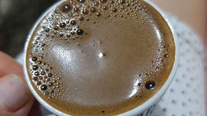 Kaç yaşındasınız diye sorduklarında, kaç gösteriyorum diyor musunuz?