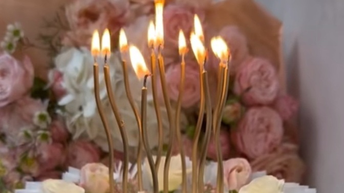 Mumlarımı üflemeye kimler gelir 🎂✨️?