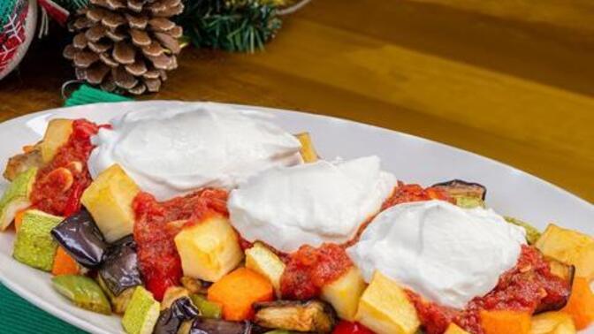 Kızartma yoğurtlu mu yoksa domates soslu mu daha lezzetli oluyor?