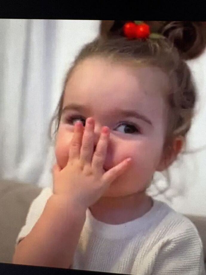 Kızlar, kendinizi bir erkek gibi düşünerek bana bir yalan söyleyebilir misiniz?
