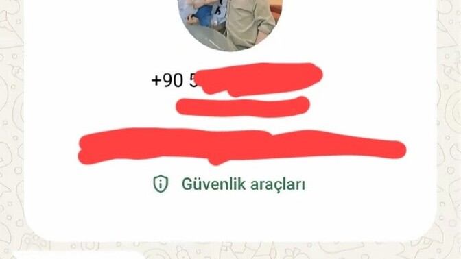 Sakami bu adam?