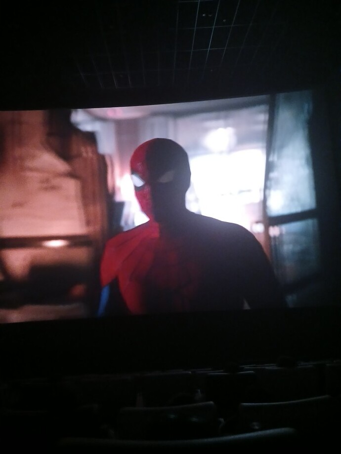 Derdin derman spiderman diyoruz, spider man filmini izlediniz mi?