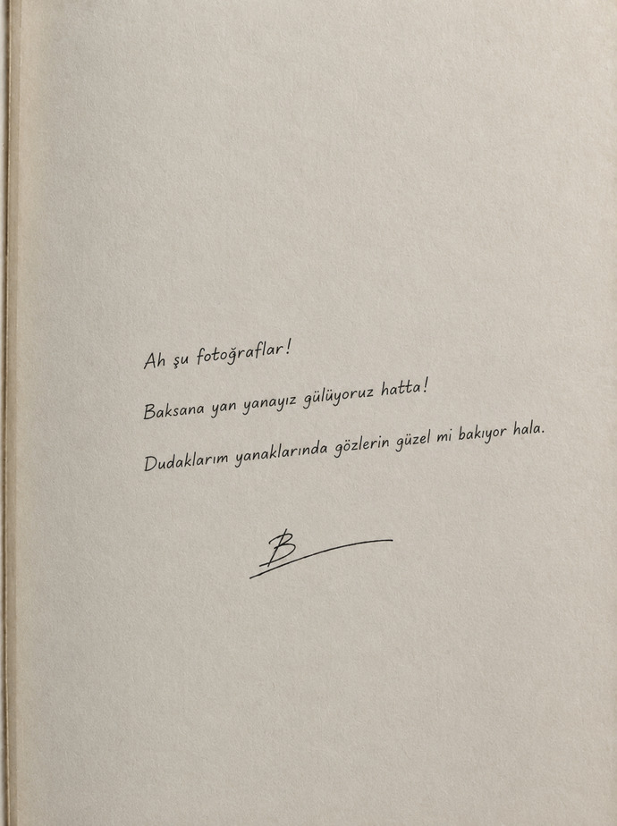 Fotoğraflarına baktığınız birisi var mı?