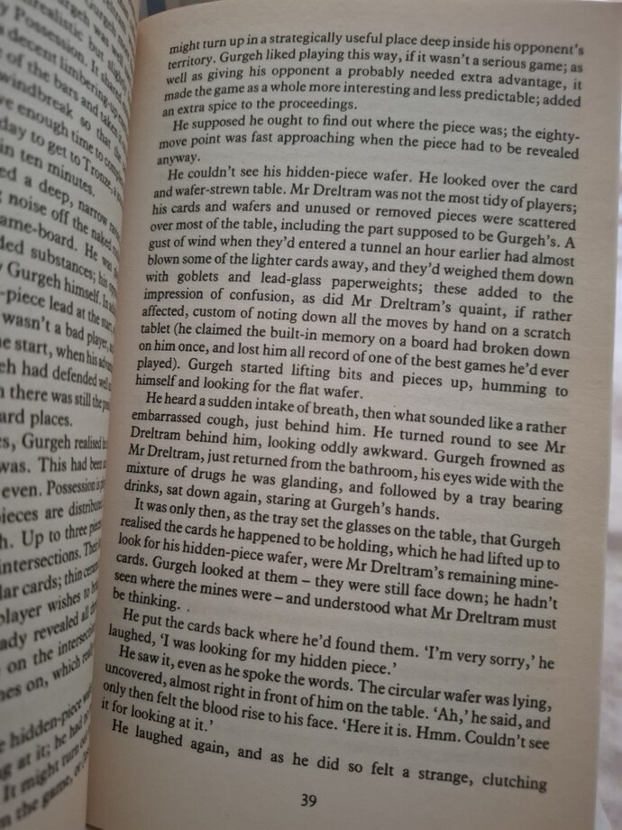 Şu an okuduğunuz kitap hangisi, elinizde hangi kitap var?