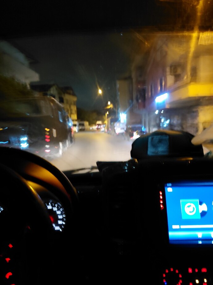 Arabayla gündüz turlamak mı yoksa gece sürtmek mi daha keyifli geliyor?