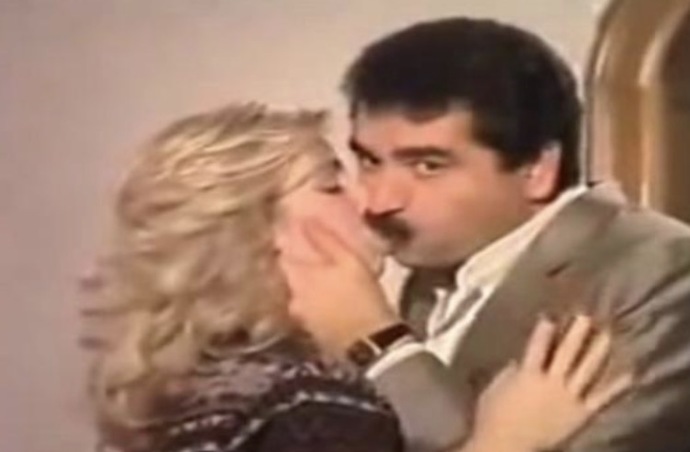 Sevişmenin ilk adımı sence ne olmalı?