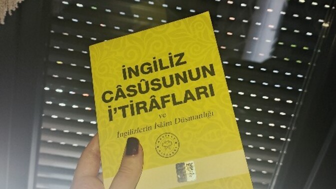 Size de dışarıda İNGİLİZ CÂSUSUNUN İTİRAFLARI ve İngilizlerin İslâm Düşmanlığı kitabını verdiler mi?