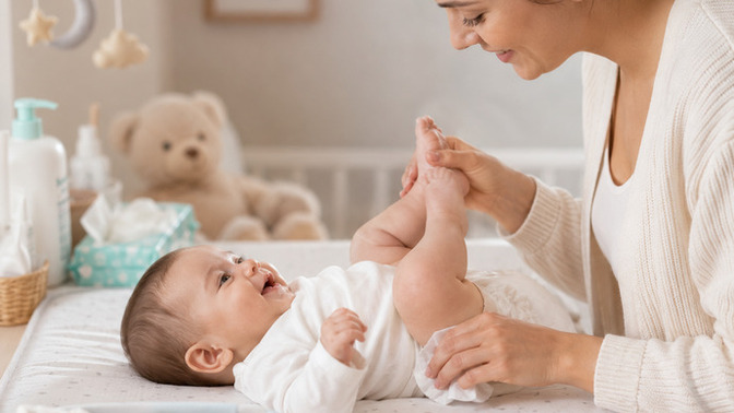 Bebeklerde pişik için keten mi daha iyi yoksa pamuklu nevresim mi tercih edilmeli?