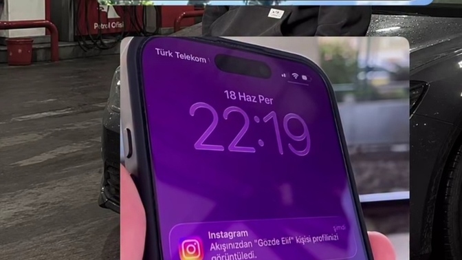 Instagram'ın açılan yeni özelliğini yapan var mı?