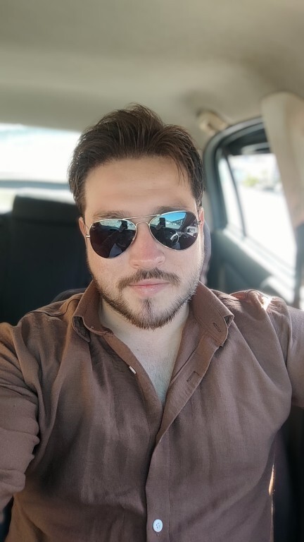 Sıcakta gömlek giyilmez mi?