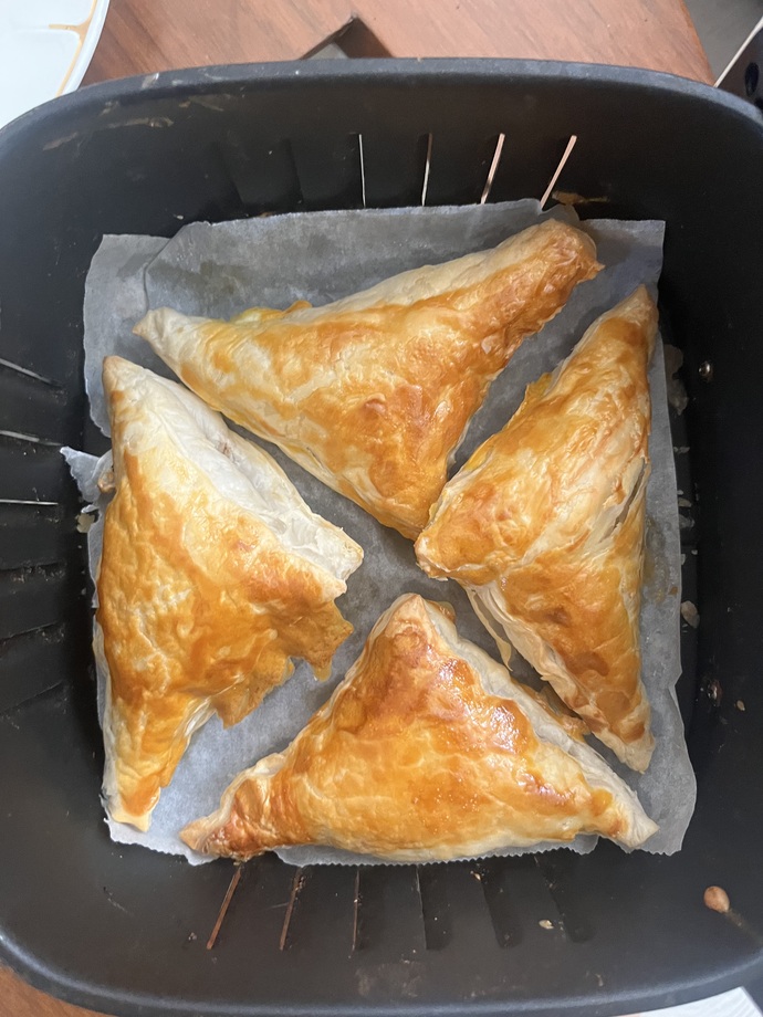 Çörek börek adı her neyse nasıl olmuş?