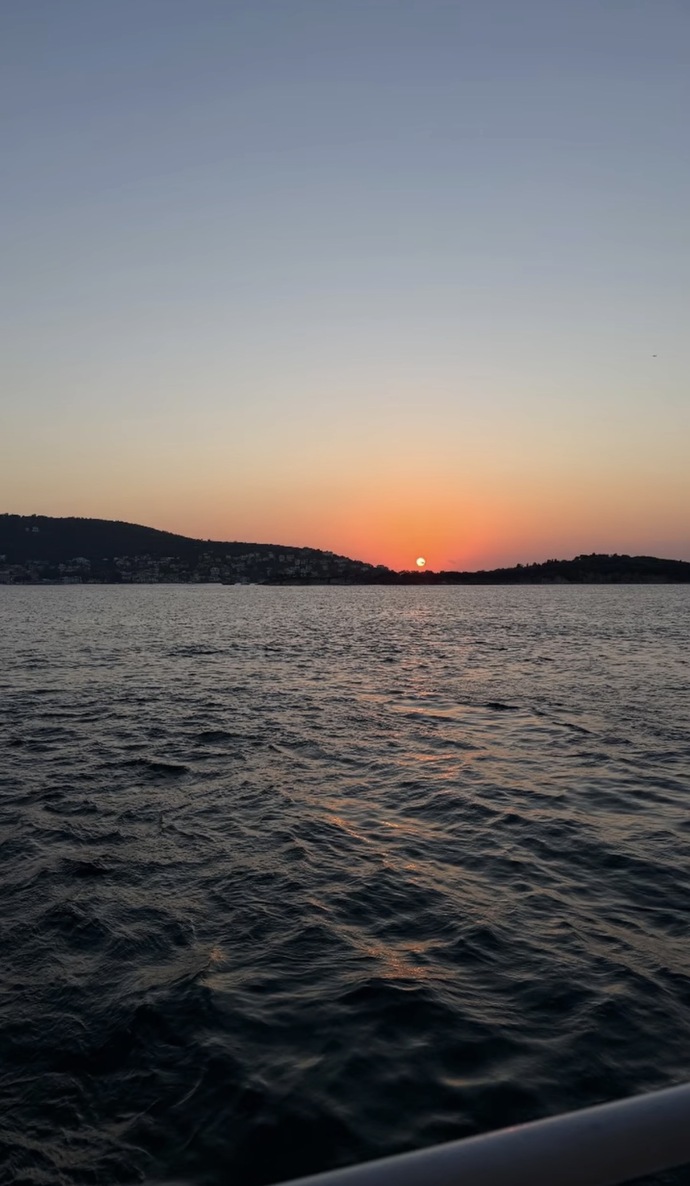 Aşkilişkileri