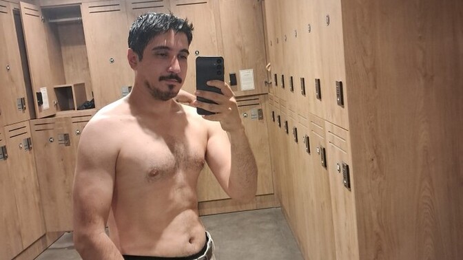 Spora basladım forma girmek için 184 boy 85 kiloyum nası fiziğim sizce?