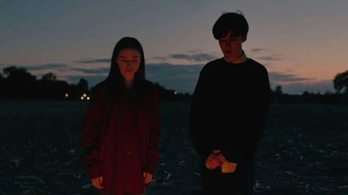 Geçmişteki halin bugünkü seni görse senden memnun olur muydu?