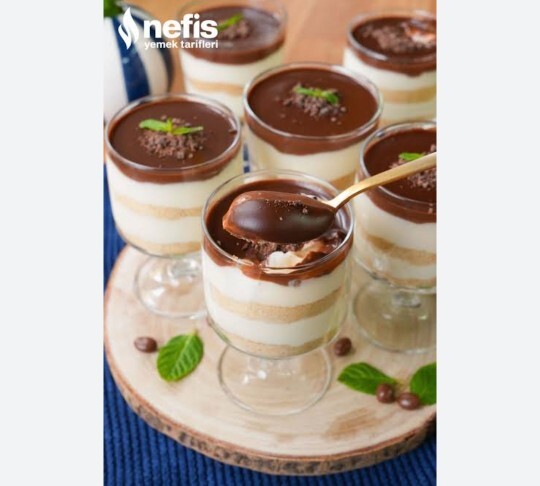 Her aylık döngüde tatlı krizlerimizi nasıl aşıcaz?