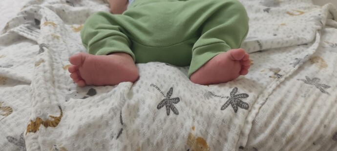 Uyumayan bebekle geceleri nasıl atlatıyorsunuz, sizin minikler de böyle mi?
