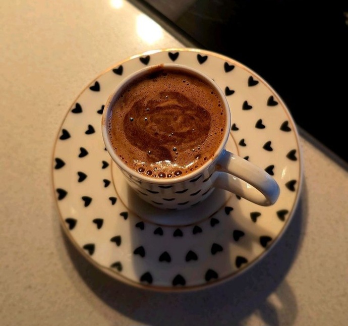 Yalnız başınıza cafeye kahve içmeye gider misiniz?