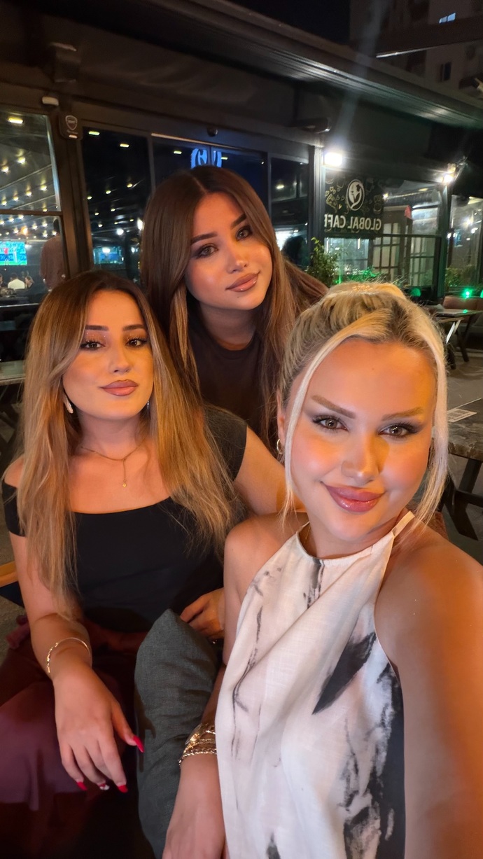 Göreceli olarak ilk bakışta hangisi daha güzel?
