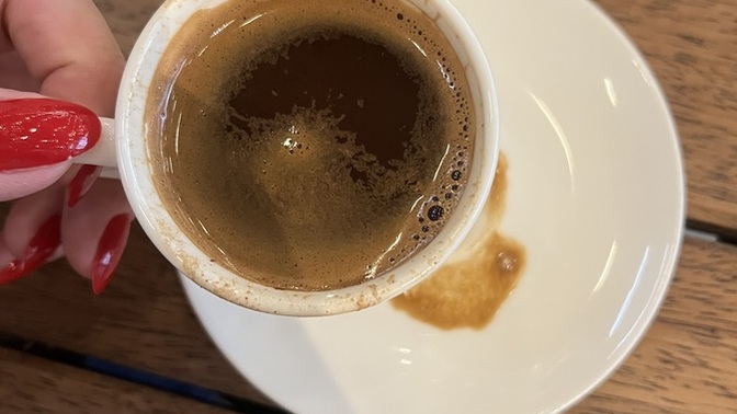 Kimler öğlen kahvesi içti?