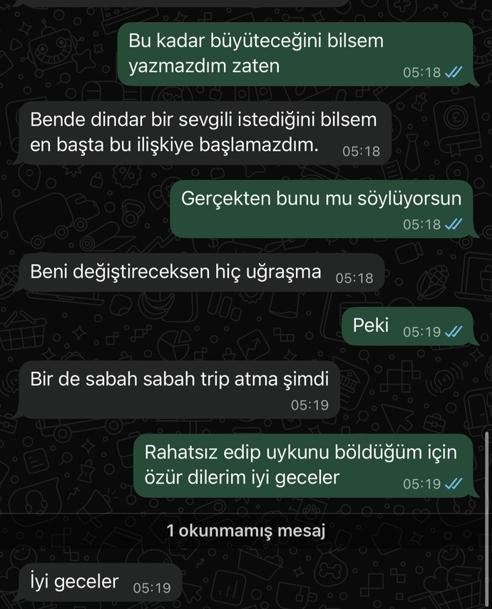 Erkek arkadaşımı namaza kaldırmak istedim bana küfür etti, bu tepki normal mi ne yapmalıyım?