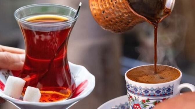 Günün yorgunluğunu çay mı alır kahve mi?